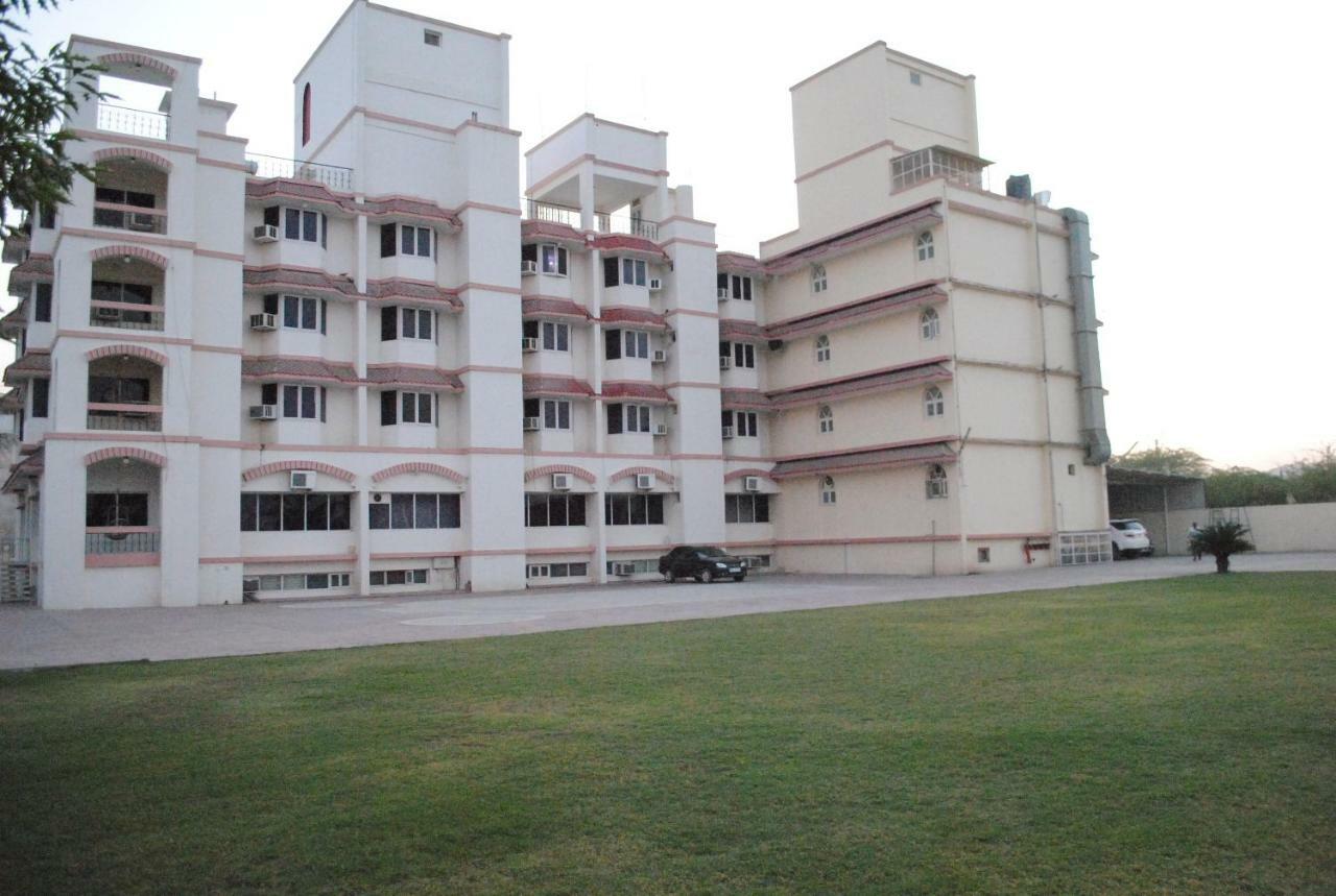 Geetco Hotel Jalor Luaran gambar
